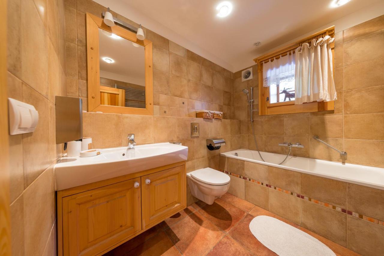 Valasske Chalupy Kycerka Hotel Velké Karlovice Екстериор снимка