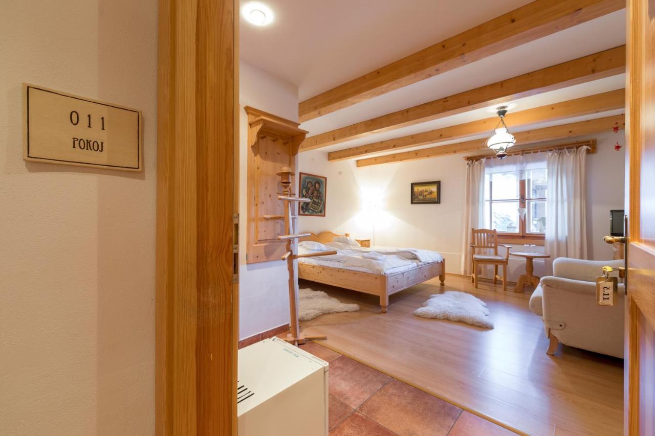 Valasske Chalupy Kycerka Hotel Velké Karlovice Екстериор снимка